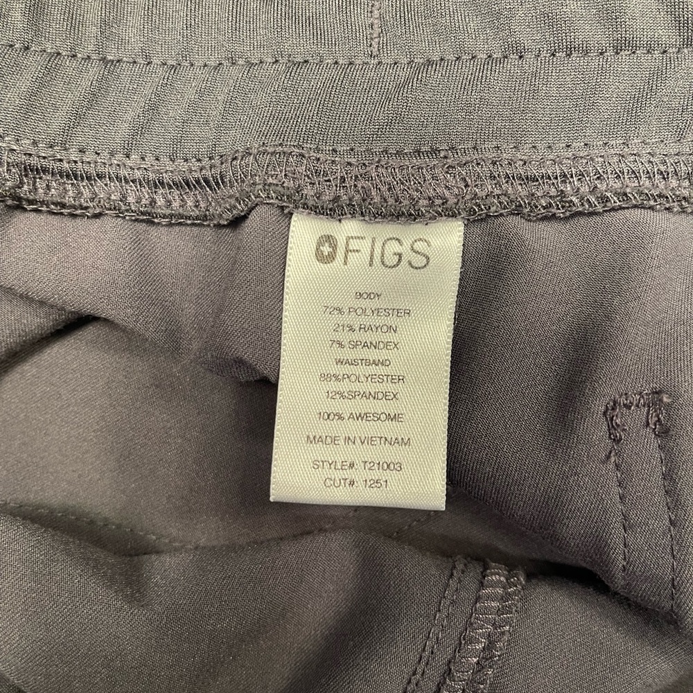 Figs scrub set. Charcoal gray. Size Smal